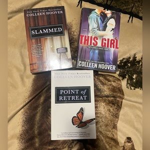 Colleen Hoover- Slammed Series! Used, but fair!